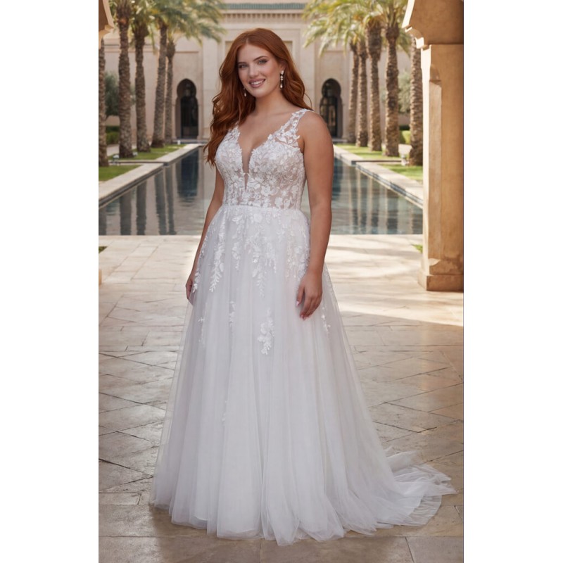 Robe de mariée en tulle et dentelle florale grande taille – modèle Ceona