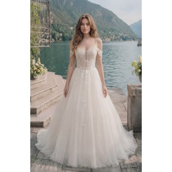 Robe princesse tulle scintillant, bretelles fines, corsage lacé dans le dos