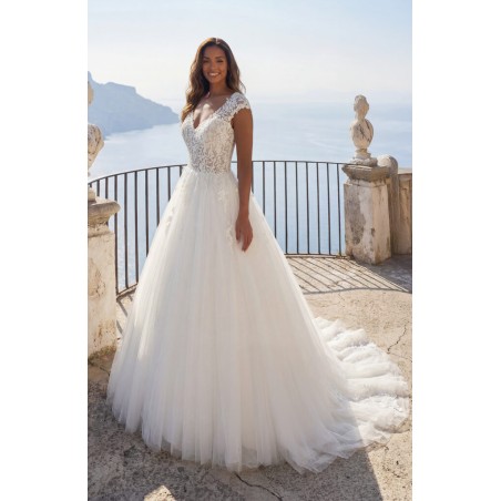 Robe princesse tulle, bretelles cap sleeve dentelle, dos V, longue traîne