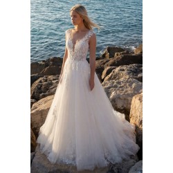 Robe princesse tulle, cap sleeve dentelle illusion, dos V, longue traîne