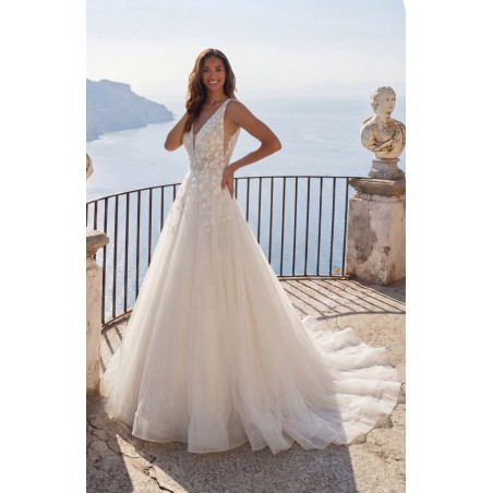 Robe princesse tulle, bretelles larges, dos U plongeant, dentelle florale