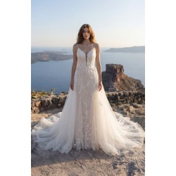 Robe sirène tulle, bretelles fines, dentelle florale sur toute la robe, traîne détachable