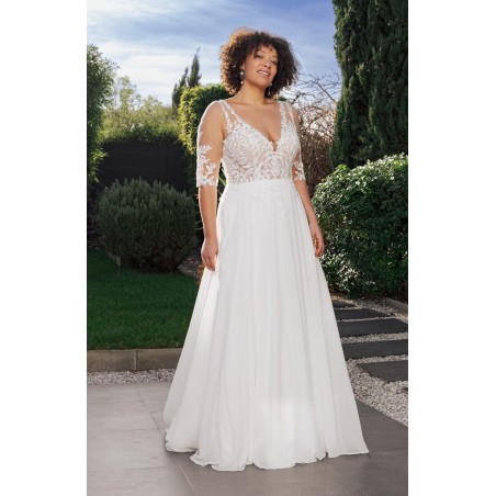 Robe de mariée princesse en mousseline manches dentelle illusion dos V grande taille – modèle Gabrielle