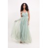 Robe de cocktail mariage longue en tulle froissé vert sauge, col V croisé et bretelles fines, jupe évasée en cascade – MS