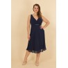 Robe de soirée longue fluide en mousseline noir, col V croisé et ceinture strass, grande taille – MS
