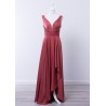 Robe de cocktail mariage longue en jersey rose antique, col V profond, ceinture drapée et jupe évasée asymétrique