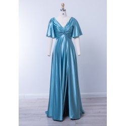 Robe de cocktail mariage longue Sterling en satin bleu lagon, col V drapé nœud central, manches papillon et fente