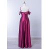 Robe de cocktail mariage longue Cabernet en satin fuchsia, épaule asymétrique avec nœud, jupe évasée et fente - vue de dos