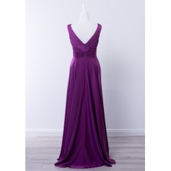 Robe de cocktail mariage longue en jersey violet, col V profond, ceinture drapée et jupe évasée asymétrique - vue de dos
