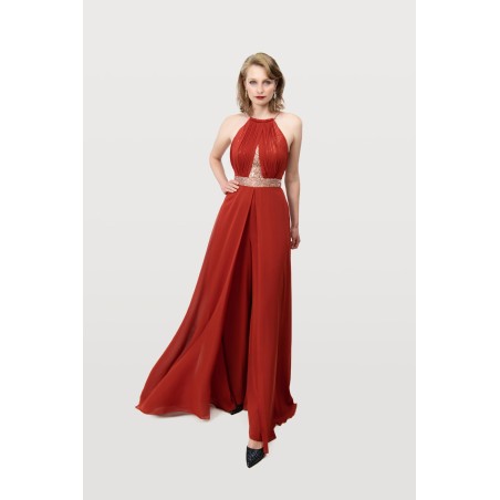 Combinaison pantalon mariage en mousseline terracotta, col halter drapé plissé, insert et ceinture sequins dorés